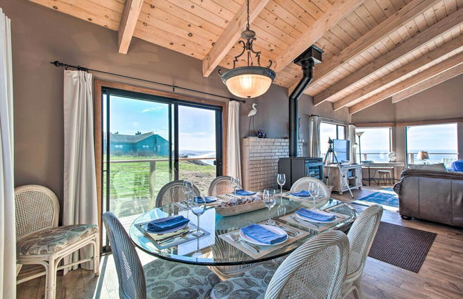 Spectacular Ocean View Retreat w/ Private Beach - Foto 20