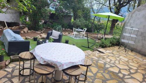 Appartement calme, authentique et spacieux au pied du GR20 - Foto 4, Garden view