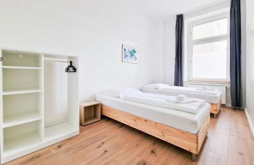 Tolstov Apartments - 1 or 4 Room Apartments - 15 Min to Messe DUS - 10 Min Old Town DUS - Foto 8