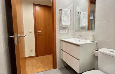 NEW! Apartamento con piscina y balcón a 2 minutos de la playa. WI-FI - Foto 27