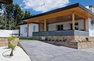 Chalet Oasis, Piscina, Barbacoa, Jardin, Amigos, Familia, Grupos, Casa, Villa - Foto 1