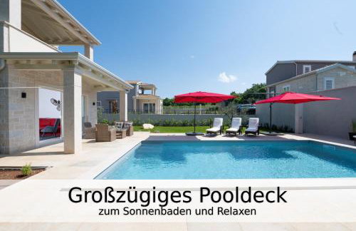 Villa Falco für Familien, bis 6 Personen, 3 Schlafzimmer mit Bad en Suite, Pool mit Loungebereich, Grillterrasse, schnellem Wlan, 2 Parkplätze, - Foto 18