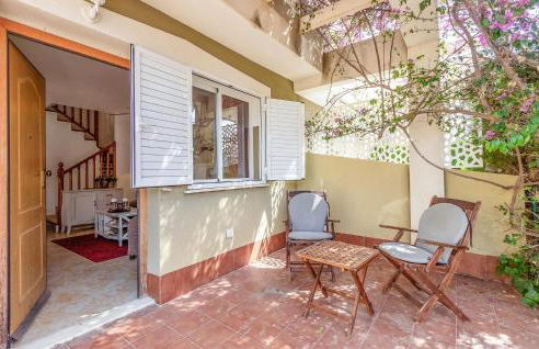 3 Bedroom Nice Home In Santa Pola - Photo 1