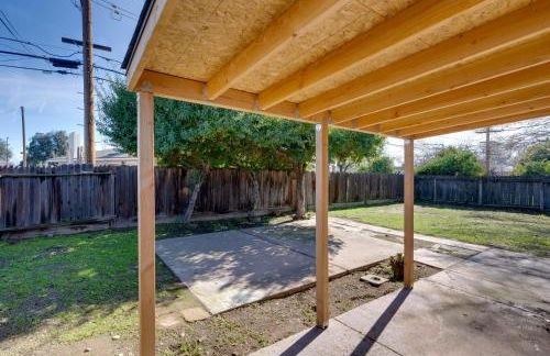 Near Airport and Dtwn Breezy Fresno Home! - Foto 27