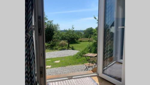 Apple Tree Hut - Photo 5