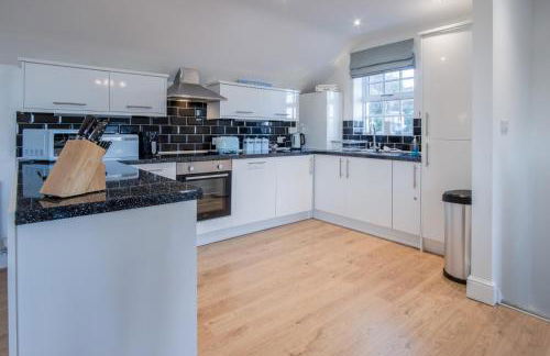 Caldey View Cottage - 1 Bedroom - Penally - Photo 11