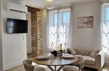 L'audacieuse-Jacuzzi et sauna , miroir suspendu - Foto 51