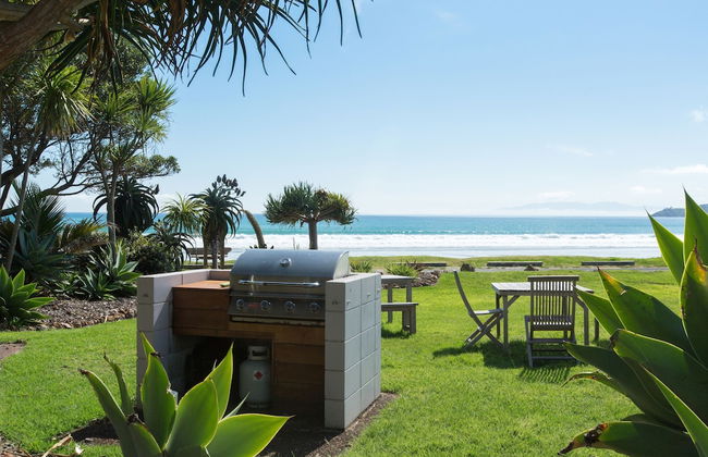 Apartment On The Beach - Photo 22