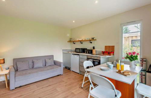 Luxury Silver Birch Lodge: Hot Tub/BBQ/Fire Pit - Foto 51