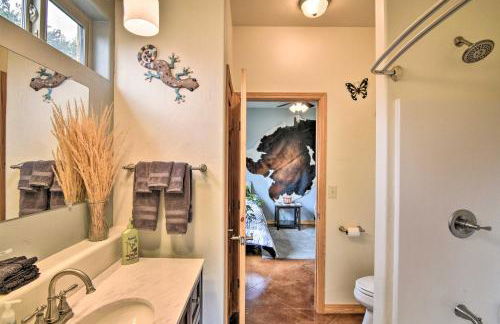 Stunning Home with Fire Pit, 11 Mi to Mt Yale! - Foto 26