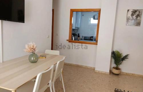 Lagoon and Sea - Downtown beachside apartment - Foto 4