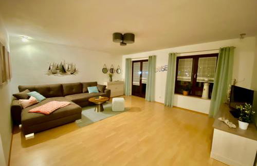 gemütliche Ferienwohnungen direkt am Goitzschesee, Platz für die ganze Familie, Haustiere sind Willkommen - Foto 13