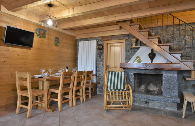 Baita Lake View - Photo 3