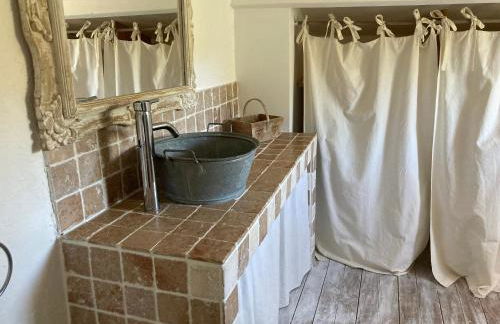 Maison ensoleillée au milieu des pins entre Marseille et Cassis - Foto 17