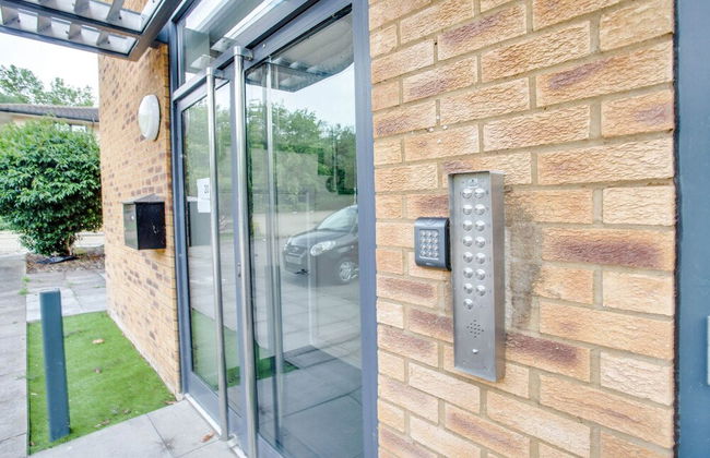 Apartment in Milton Keynes Near Canary Karaoke - Foto 4