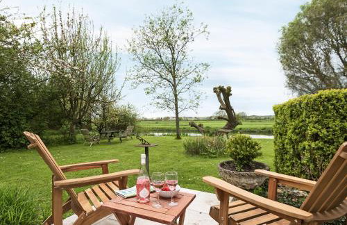 Church Cottage - Photo 2