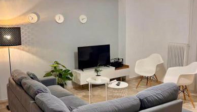 Spacious 2BR Apartment with Balcony near Metro Thessaloniki - Foto 4