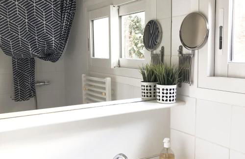 Charmante maison entre Marché et Tourelles - Foto 16