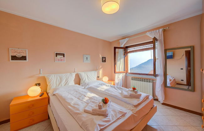 Casa Angiolina Lake Mountain View - Photo 8