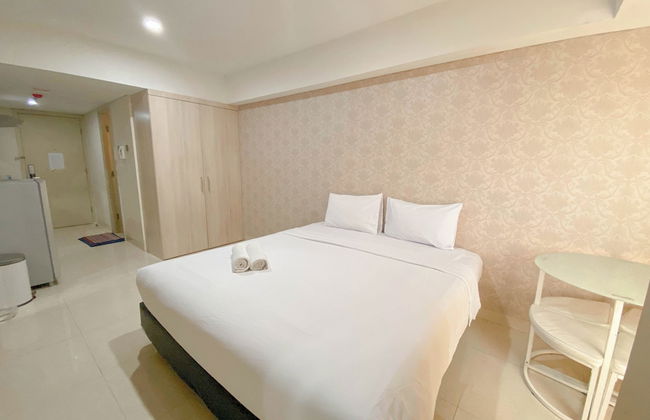 Good Homey Studio Apartment at Warhol (W/R) Residences - Foto 1