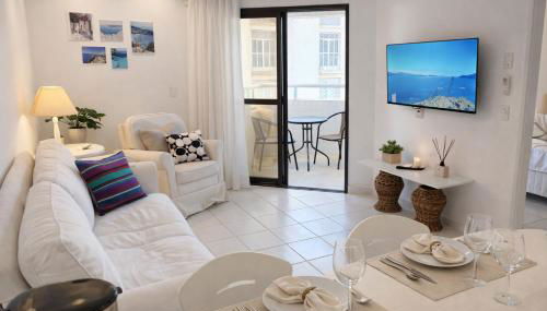 Flat em frente ao mar com piscina varanda e AC - Foto 3