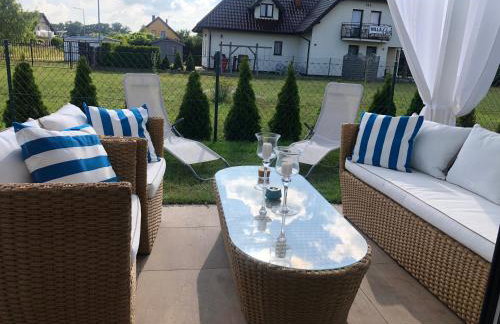 Domek z jacuzzi Summer House Dziwnówek Wrzosowo - Foto 15