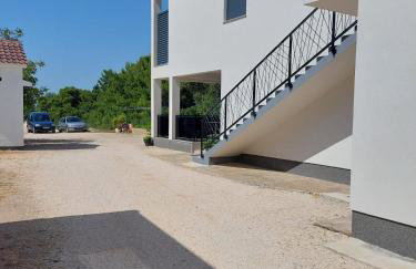 Apartmani Karla Paklenica - Foto 43