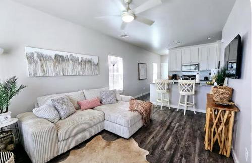 Comfort Living 2BR Townhome - Foto 11