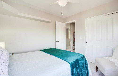 Large Las Vegas Home with Pool, Hot Tub and Game Room - Foto 24