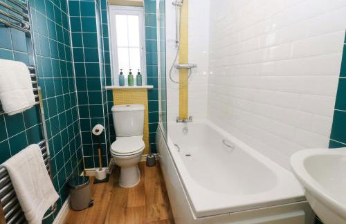 Cottage Holiday Home - Foto 12