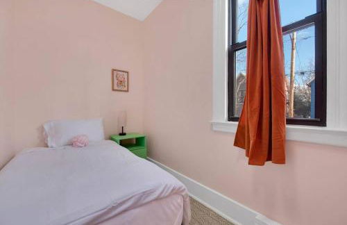 Peachy Paradise in East Rock Near DT/Yale - Foto 18