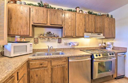 Cozy Angel Fire Condo Less Than Half Mi to Resort! - Foto 8