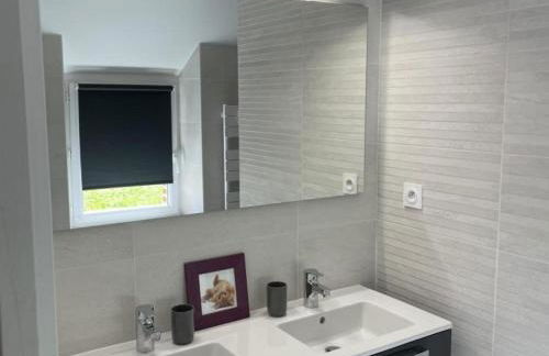 Gîte de charme à Thiel-sur-Acolin avec jardin et climatisation - FR-1-489-338 - Foto 5