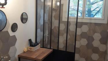 Coeurs en Provence - Foto 5, Shower