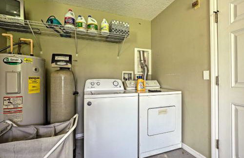 Cozy Ranch Home with Patio on St Johns River! - Foto 20