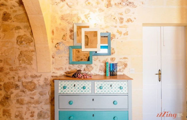 A Stunning Gozo Farmhouse With a Large Pool - Foto 6