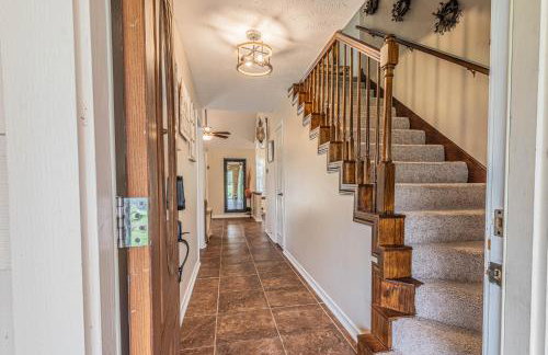 Country Getaway 4 Bedroom Resort in 10 Acre Lot - Foto 49