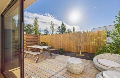 Villa Bel'Odet, appartements modernes au calme, terrasses pour les T2, grand jardin et parking gratuit, à 5 min des plages de Bénodet - Foto 45