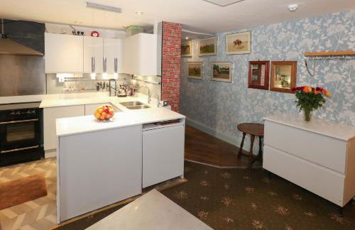 Piddle Inn - Photo 17