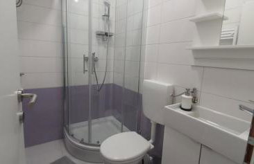 Apartmani Karlo - Photo 17