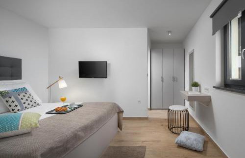 VILLA del SOL with large garden perfect for families - Foto 15