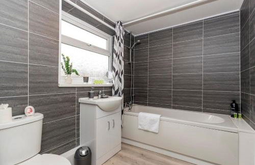 Spacious 3 bedroom apartment in Jarrow with Free parking - Foto 3