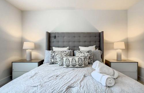 Trendy Thematic 3BR Townhouse with Private Pool - Foto 20