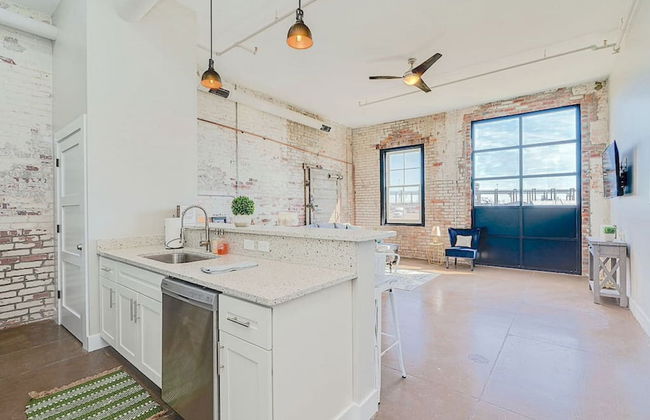 Ice Ice Baby Downtown Newport News - Foto 1