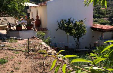 ARETI Sea View Mountain Cottage - Foto 29