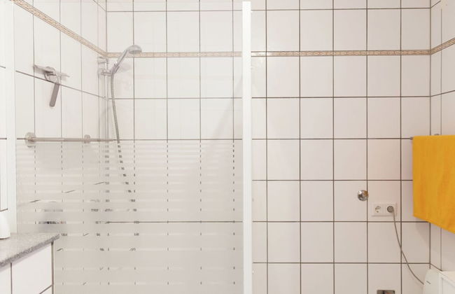 Apartment With Terrace and View - Photo 12