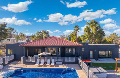 Luxury 5BR Cottonwood Retreat with Pool and Panoramic Views - Foto 1