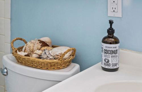 Home Near Downtown Mall & Belmont - Foto 8