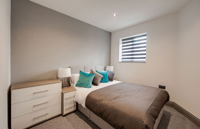 4 Bed - Sleeps 6 - Private Garden - Free Parking - Foto 5