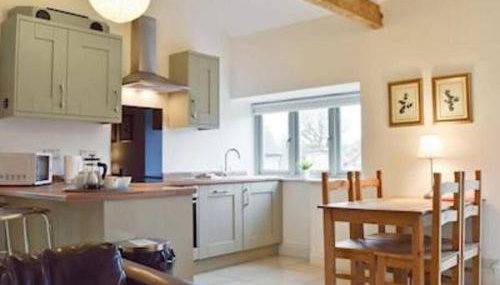 Mole Hole - Photo 4, stove